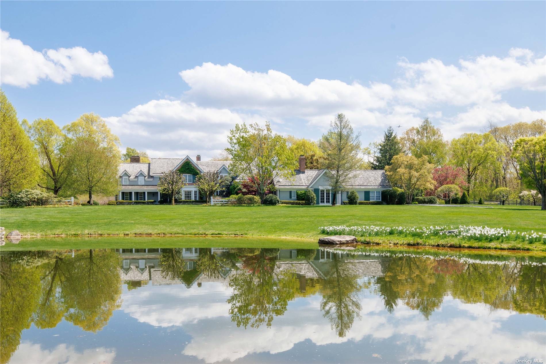 Sandy Hill Rd, Oyster Bay, NY 11771