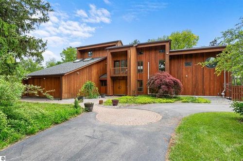 4340 Huron River Dr, Ann Arbor, MI, 48105-9333 | Card Image