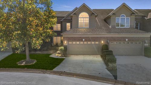 44683 Broadmoor Cir, Northville, MI, 48168-8638 | Card Image