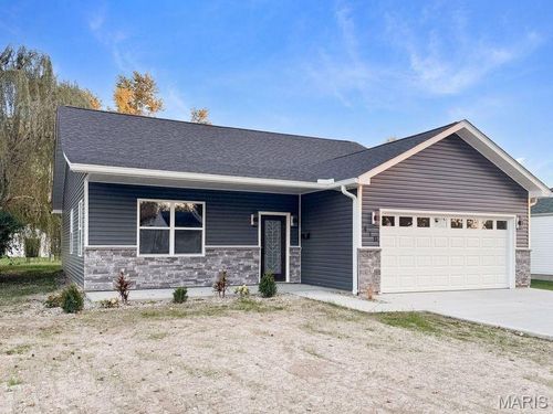 410 W Saint Johns St, Vandalia, MO, 63382-1453 | Card Image