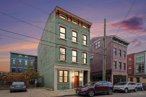 122 W 15th St, Cincinnati, OH, 45202-7030 | Card Image