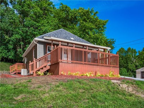 2695 Linden Ave, Zanesville, OH, 43701-1632 | Card Image