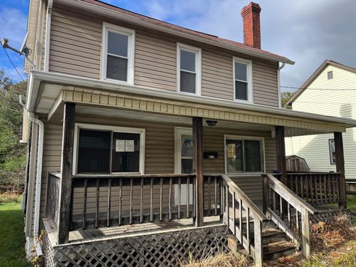 213 Laurel St, Northern Cambria, PA, 15714-1144 | Card Image