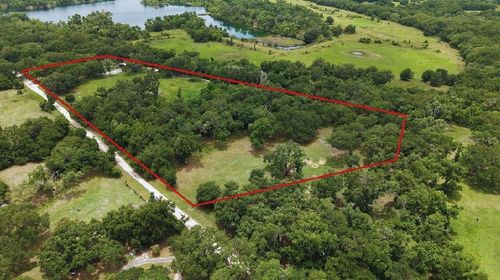 528 Ashley Ln, Center Hill, FL, 33514-4023 | Card Image