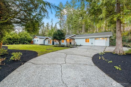 7005 54th Ave Nw, Gig Harbor, WA, 98335-7415 | Card Image