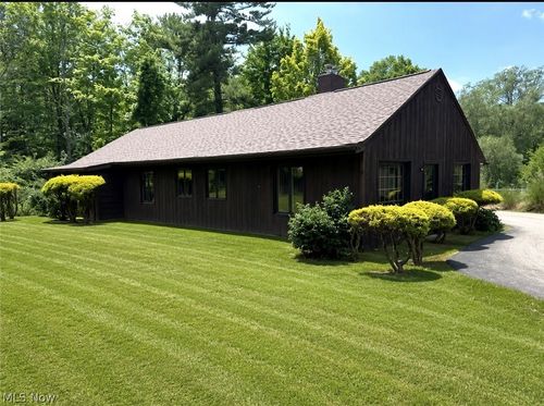 12590 Rockhaven Rd, Chesterland, OH, 44026-2748 | Card Image