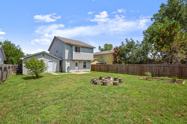 11504 Briarcreek Loop, House other with 3 bedrooms, 3 bathrooms and null parking in Manor TX | Image 23