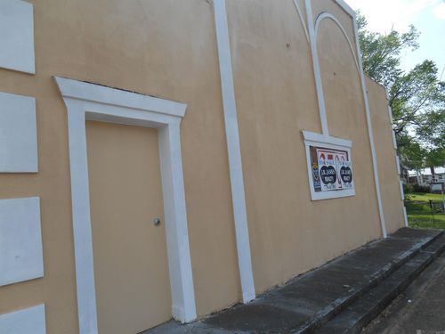 2642 North St, Baton Rouge, LA, 70802-3161 | Card Image