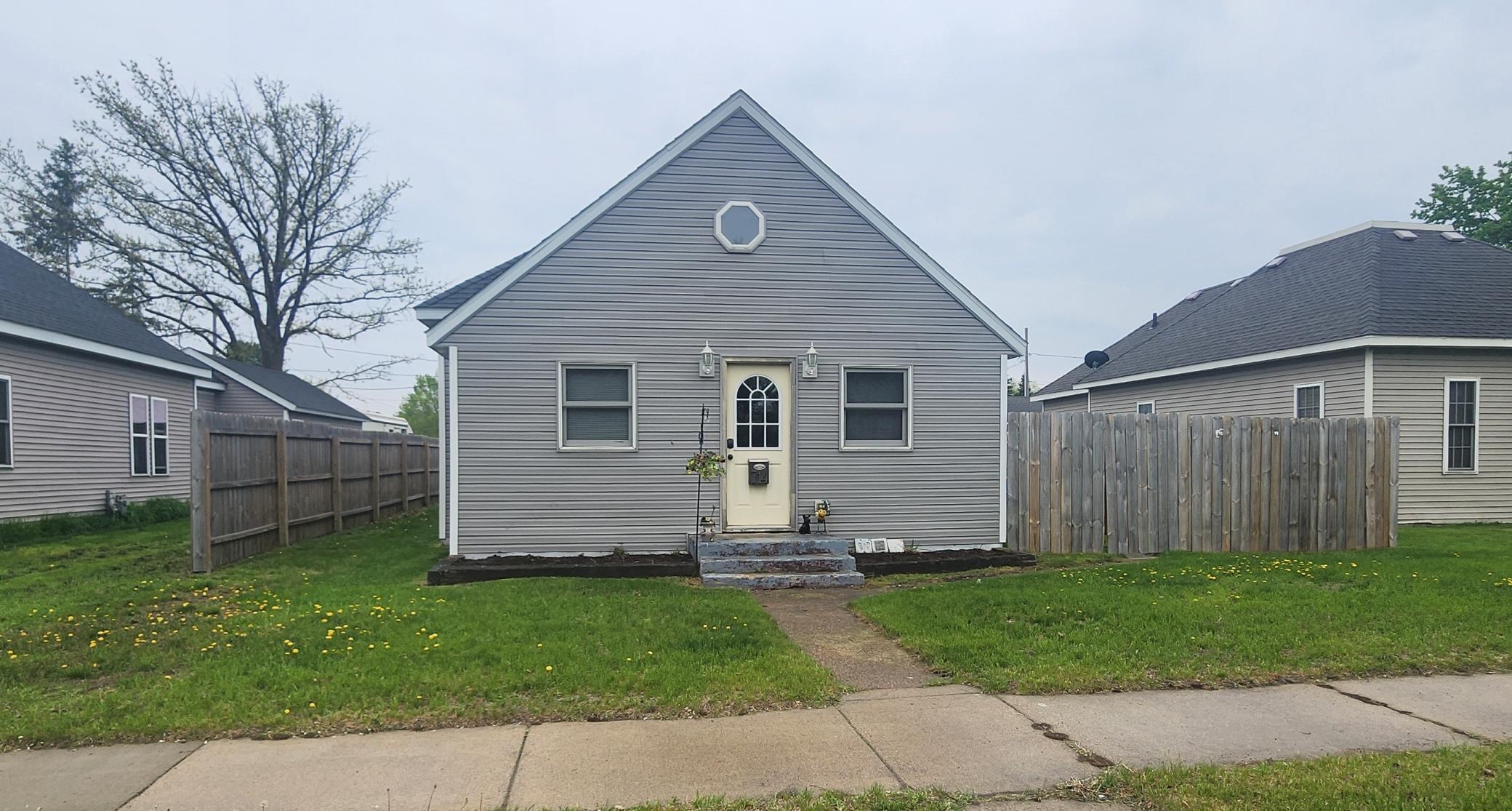 Wisconsin Ave, Staples, MN 56479