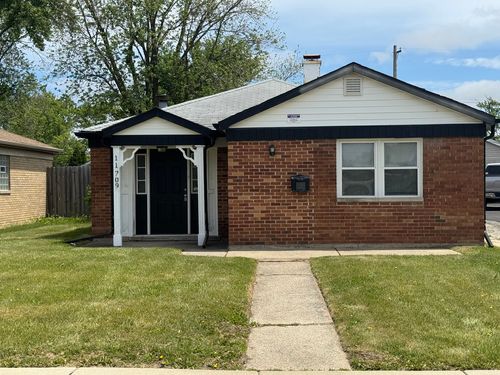 11709 S Kedzie Ave, Merrionette Park, IL, 60803-4515 | Card Image
