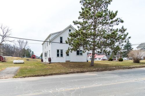 W3865 County Road De, Farmington, WI, 54644 | Card Image