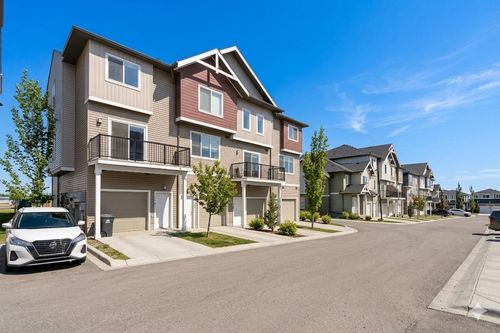 1701-24 Rivercrest Dr, Cochrane, AB, T4C2C8 | Card Image