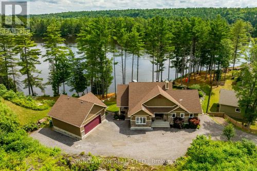103 A Carriage Landing Dr, Haley Station, ON, K0J1Y0 | Card Image