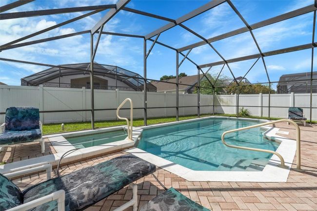 Both pool and spa are heated | Image 5