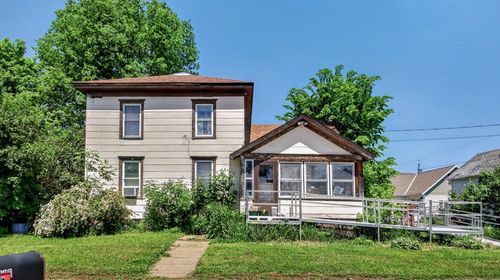 146 W Mill St, MONDOVI, WI, 54755-1147 | Card Image