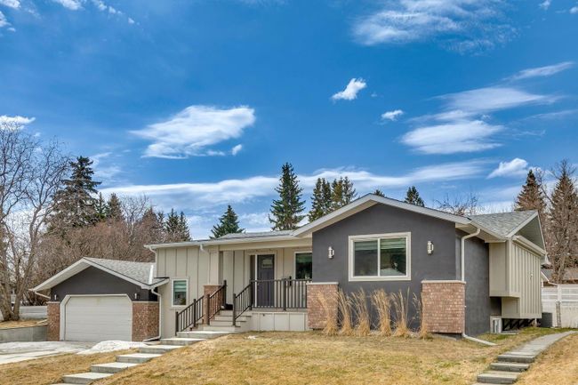 63 Brantford Crescent Nw, Home with 5 bedrooms, 3 bathrooms and 4 parking in Calgary AB | Image 2