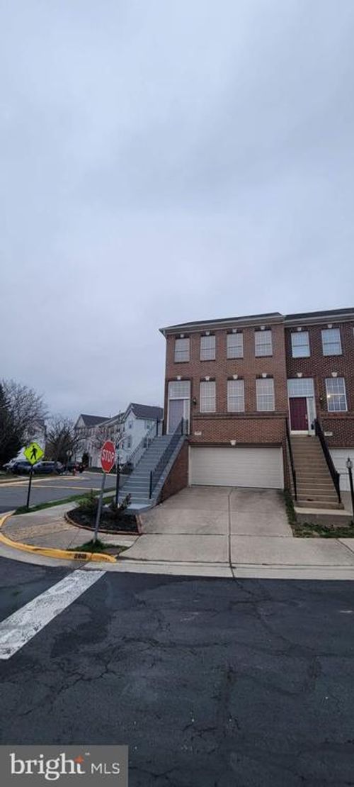 2601 Tarleton Corner Dr, HERNDON, VA, 20171-4497 | Card Image