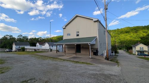 103 Moose Hill Rd, Millsboro, PA, 15348 | Card Image