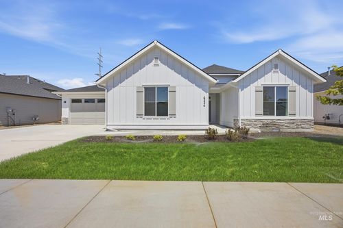 1015 E Crab Springs St, Nampa, ID, 83686 | Card Image