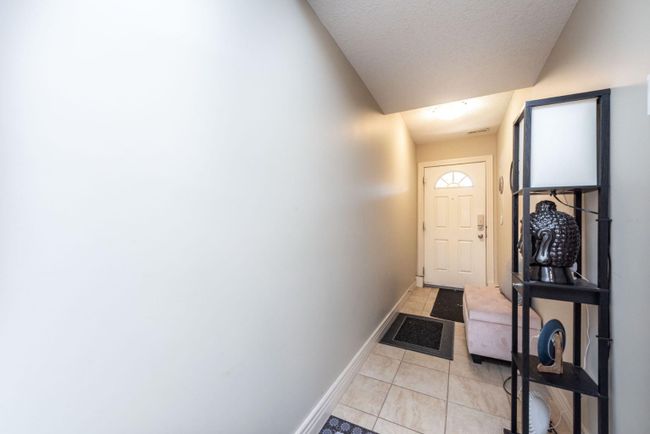 5 - 156 Rockyledge View Nw, Home with 2 bedrooms, 2 bathrooms and 2 parking in Calgary AB | Image 28