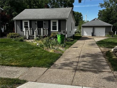 405 Austin St, Berea, OH, 44017-2120 | Card Image
