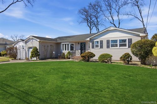 64 Avenue D, Holbrook, NY, 11741-2340 | Card Image