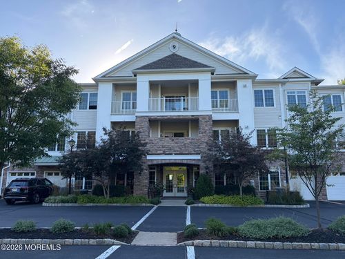 9208-9208 Falston Cir, Old Bridge, NJ, 08857-7004 | Card Image