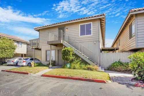 218 S Steckel Dr, Santa Paula, CA, 93060-3265 | Card Image