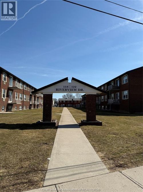 412-118 Riverview Dr, Chatham, ON, N7M1A5 | Card Image