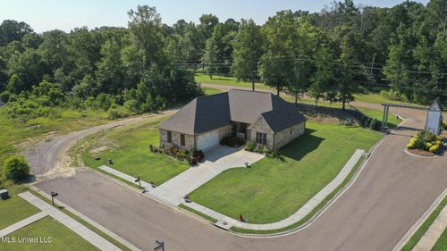 600 Ponderosa Dr, Flowood, MS, 39232-7004 | Card Image