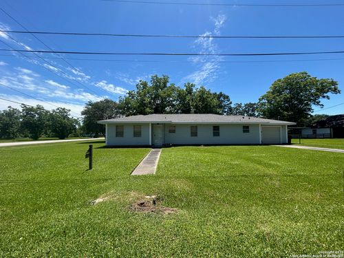 205 Turner Ln, Bridge City, TX, 77611-2520 | Card Image