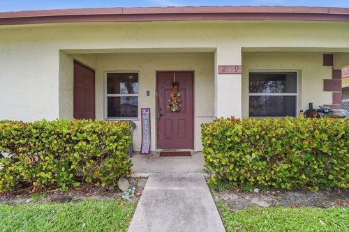 209 Ne 35th St, Oakland Park, FL, 33334-1113 | Card Image