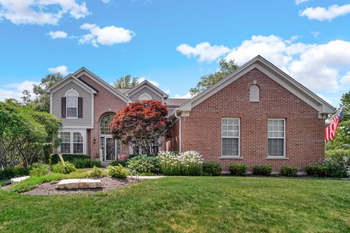 7 Rock River Ct, Algonquin, IL, 60102-6836 | Card Image