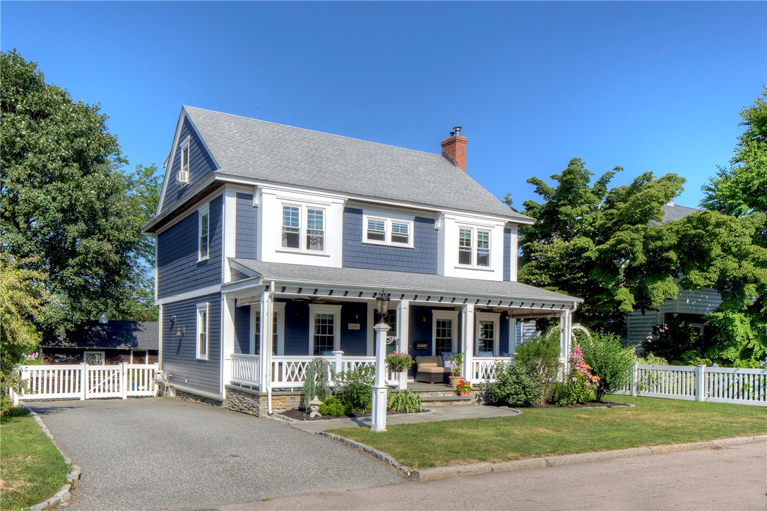 Gibbs Ave, Newport, RI 02840