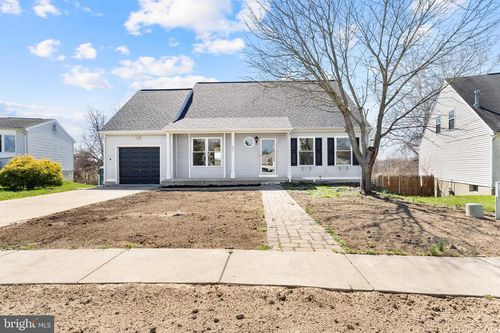 244 Prestwick Ln, NEW CASTLE, DE, 19720-3034 | Card Image