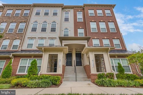 9719 Vang Dr, LANHAM, MD, 20706-2583 | Card Image