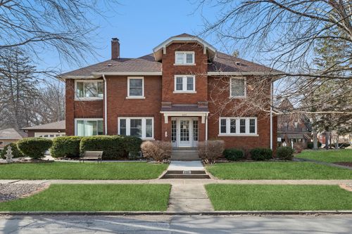2311 12th St, Moline, IL, 61265-4702 | Card Image