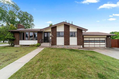 6601 43 Avenue, Camrose, AB, T4V3R6 | Card Image