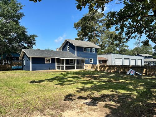 195 Lakeside Dr, Zavalla, TX, 75980-3625 | Card Image