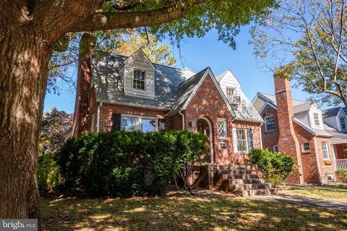 4739 16th St N, ARLINGTON, VA, 22205-2622 | Card Image