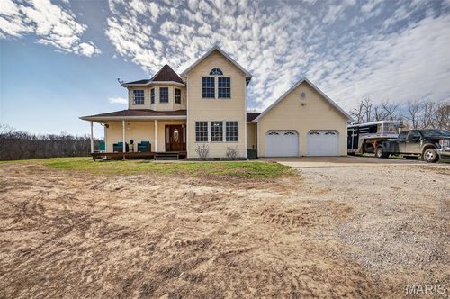 33992 Garrett Rd, Richland, MO, 65556-7363 | Card Image