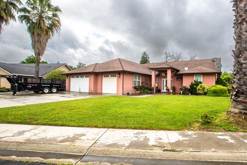 20347 Acorn Ave, Red Bluff, CA, 96080-9026 | Card Image