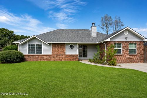 508 Woodward Dr, Ocean Springs, MS, 39564-5744 | Card Image
