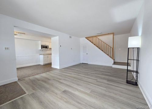 277 Storm Dr, Holtsville, NY, 11742-1927 | Card Image