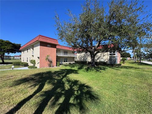 201-85 Crooked Tree Ln, VERO BEACH, FL, 32962-3031 | Card Image