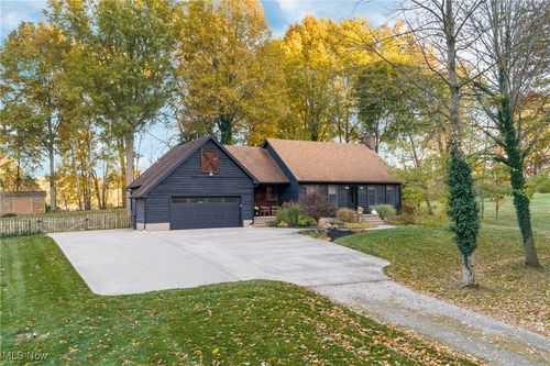 1648 Carriage House Dr, Mogadore, OH, 44260-9648 | Card Image