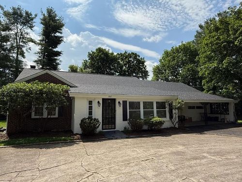 1047 Glendale Rd, Galax, VA, 24333-2503 | Card Image