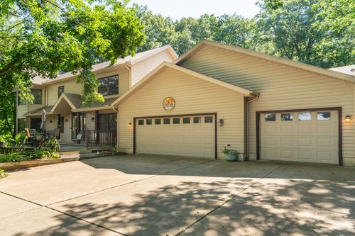 1368 Lake Wildwood Dr, Varna, IL, 61375-9411 | Card Image