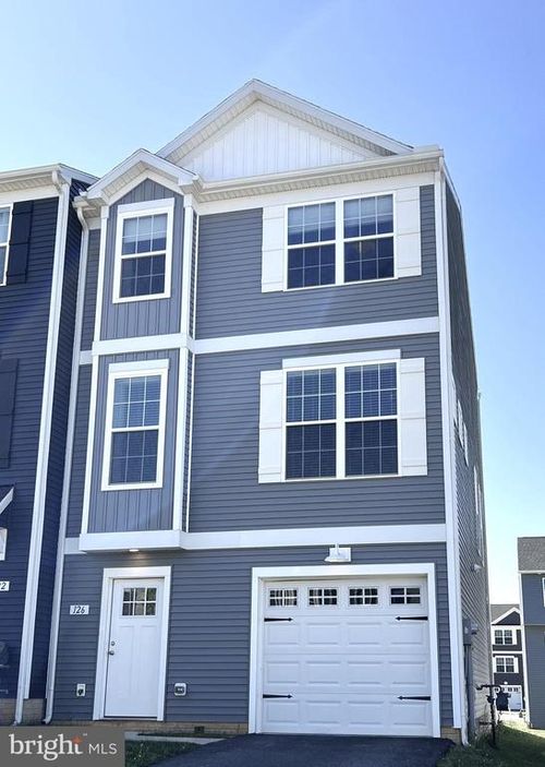 126 Hudson Blvd, RED LION, PA, 17356-8461 | Card Image