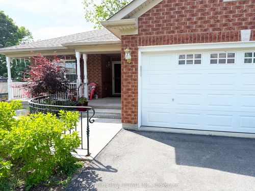 1013 Silverdale Rd, Peterborough, ON, K9J7W5 | Card Image